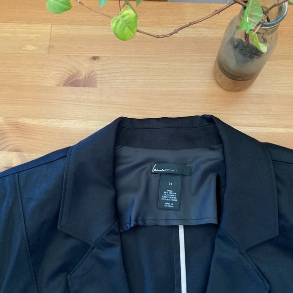 Lane Bryant Jackets & Blazers - Lane Bryant Black Unlined Two Button Blazer with Pockets 3X 24